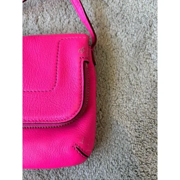 Kate Spade magenta crossbody bag, $195 - Picture 4 of 11
